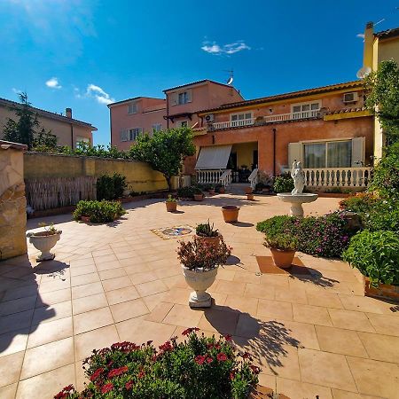 Murphy Holiday Homes - Residenza Nadia La Maddalena  Kültér fotó