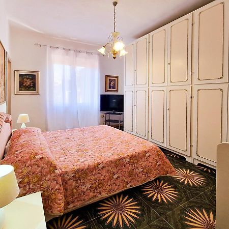 Murphy Holiday Homes - Residenza Nadia La Maddalena  Kültér fotó