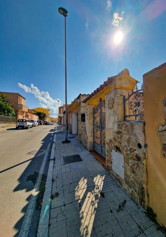Murphy Holiday Homes - Residenza Nadia La Maddalena  Kültér fotó